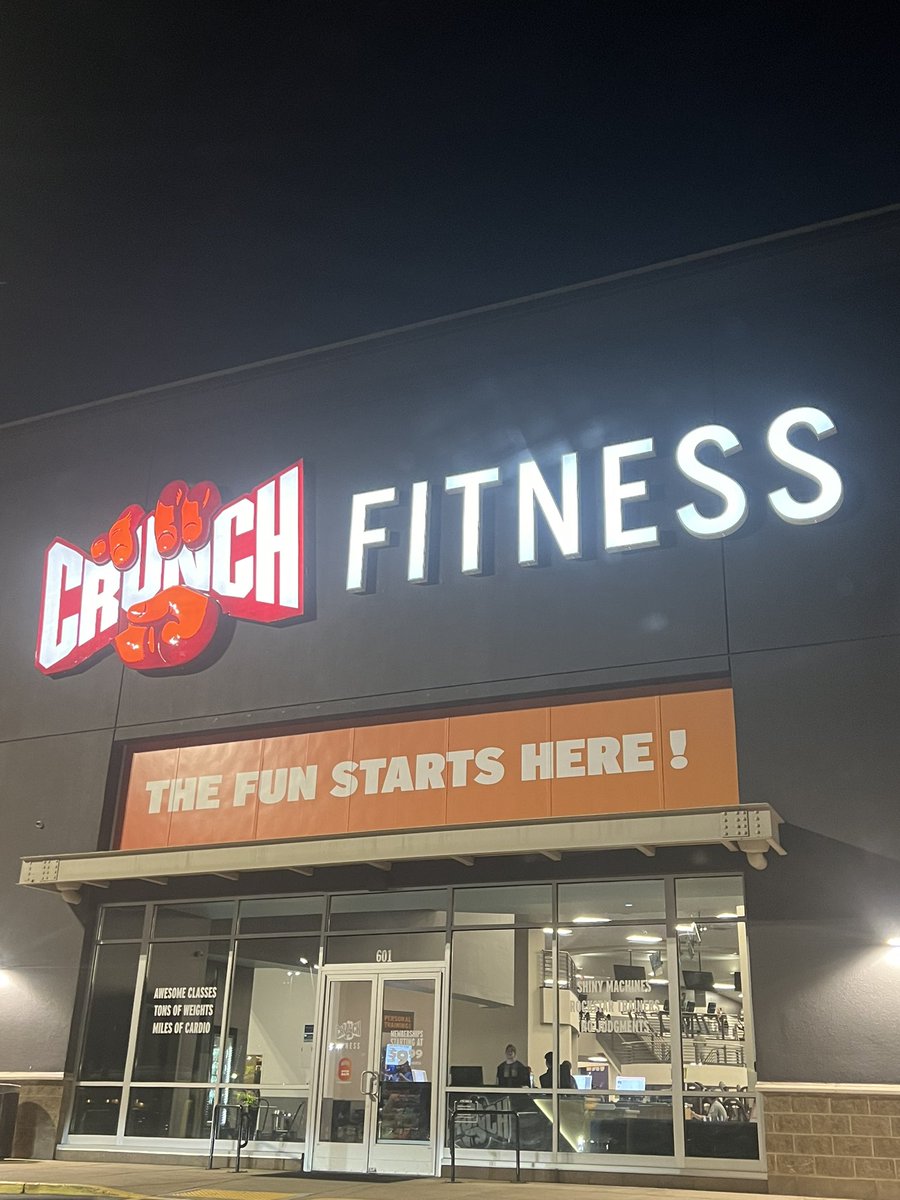 MookGOP's tweet image. Time to get busy at @CrunchGym Late Start today. #workout #betruetoself #Grind #pittsburgh #WHERE_DO_WE_GO