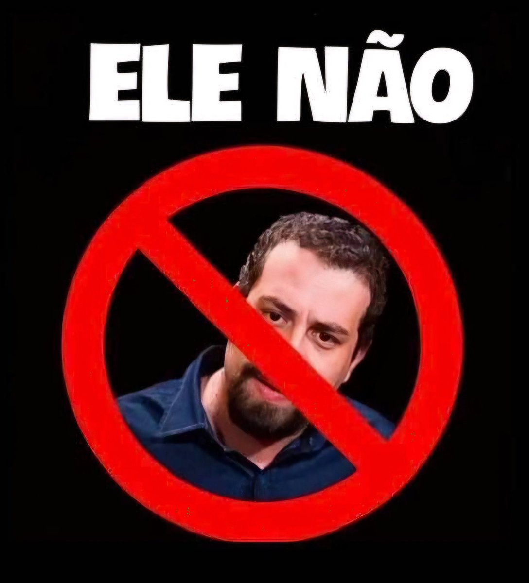 evamanaos's tweet photo. @CarlosBolsonaro Glória a Deus🙏🏻 https://t.co/R0Lrev1Saq