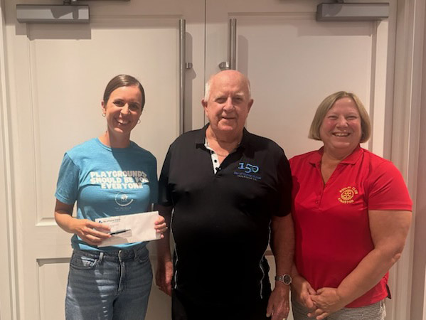 RCKingston_ON's tweet photo. Dalton Arthur, one of Bay of Quinte Mutual's directors, and Rachel Doornekamp of Inclusive Play Project came to our meeting on Thursday for the ceremonial cheque handover.
#rotaryclubofkingston
#kingstonrotary
#rotaryinkingston
#inclusiveplay https://t.co/iyfmm9dZFd