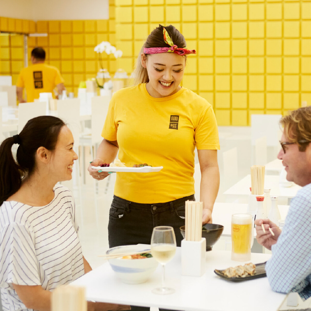 headjamcreative's tweet image. Susuru has been a little piece of Tokyo existing in Newy for some years now. When Headjam was engaged to create the original branding we made a suite of vibrant and colourful assets for their team.
🥟🍛 Full case study visit hubs.la/Q02MkpQl0