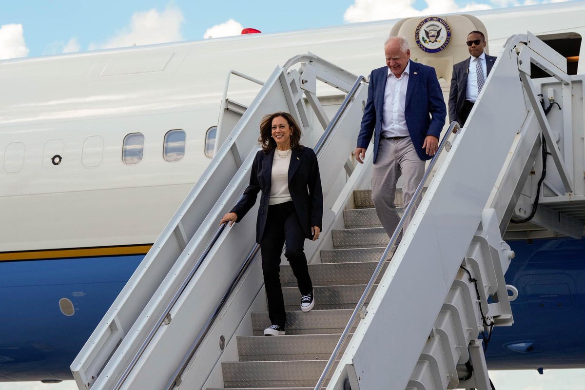 Tim_Walz's tweet photo. On the road again with @KamalaHarris in Georgia. 

All I have to say is: Let’s roll. https://t.co/K9K0sd0iMd