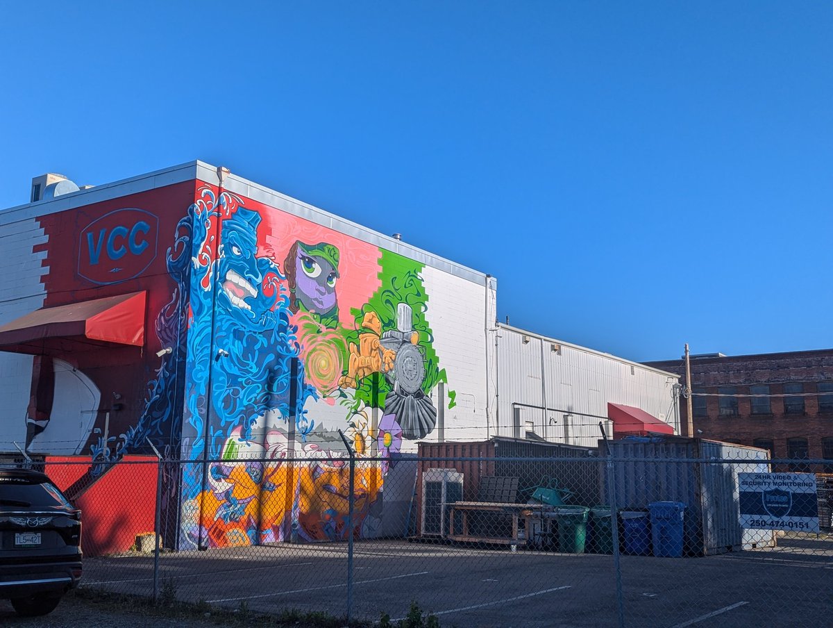 I absolutely love going by this place 😍
<a href="/VicCannabisCo/">The Victoria Cannabis Company</a>