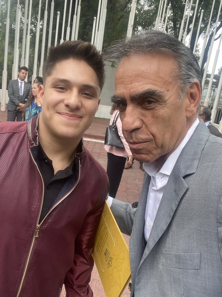 quiquegaray's tweet image. Fantástica y memorable reunión en #CODEME con los colegas y amigos de toda la vida, engalanados por los medallistas @DanielAceves84 y @Osmardiver05