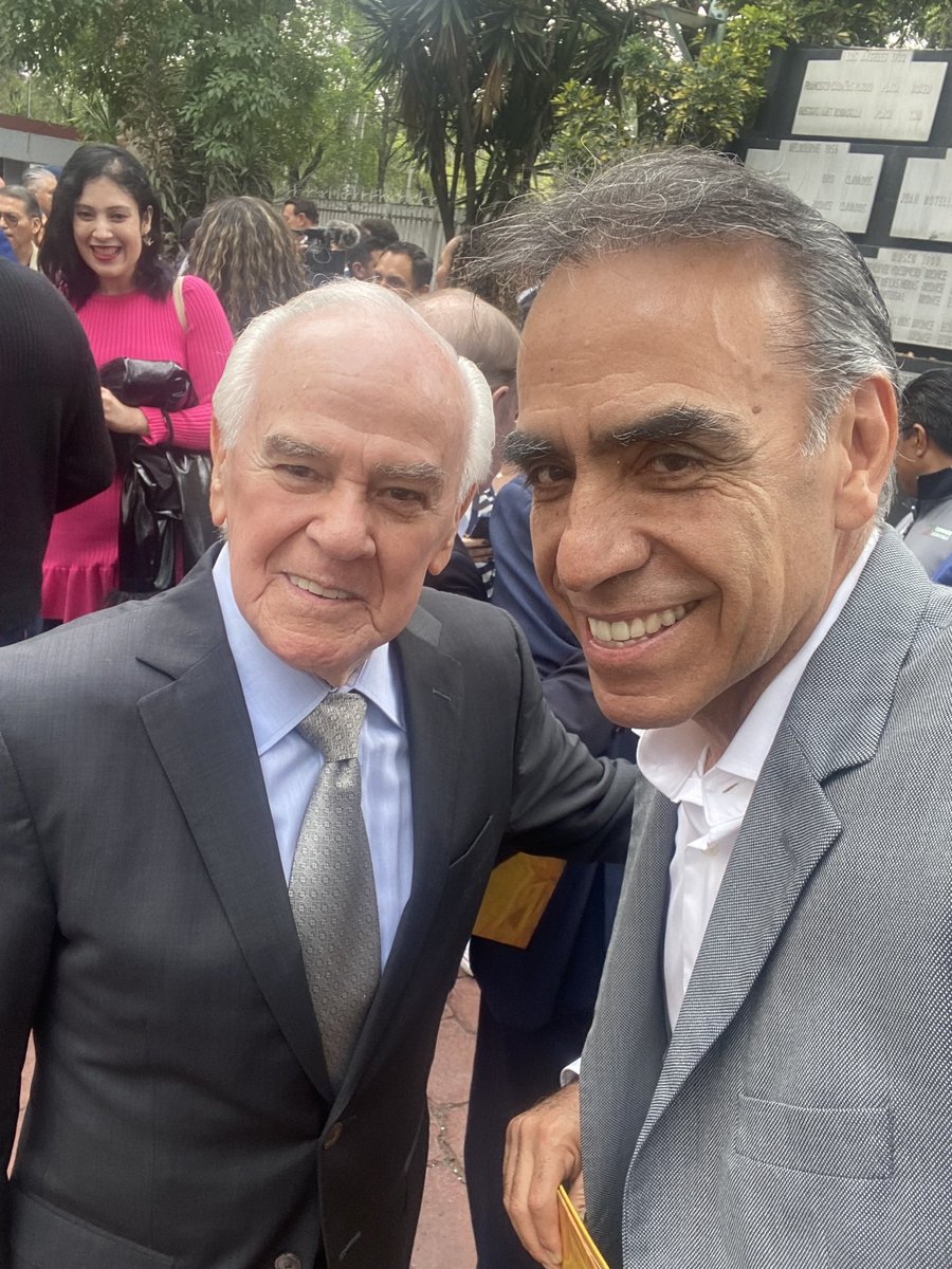 quiquegaray's tweet image. Fantástica y memorable reunión en #CODEME con los colegas y amigos de toda la vida, engalanados por los medallistas @DanielAceves84 y @Osmardiver05