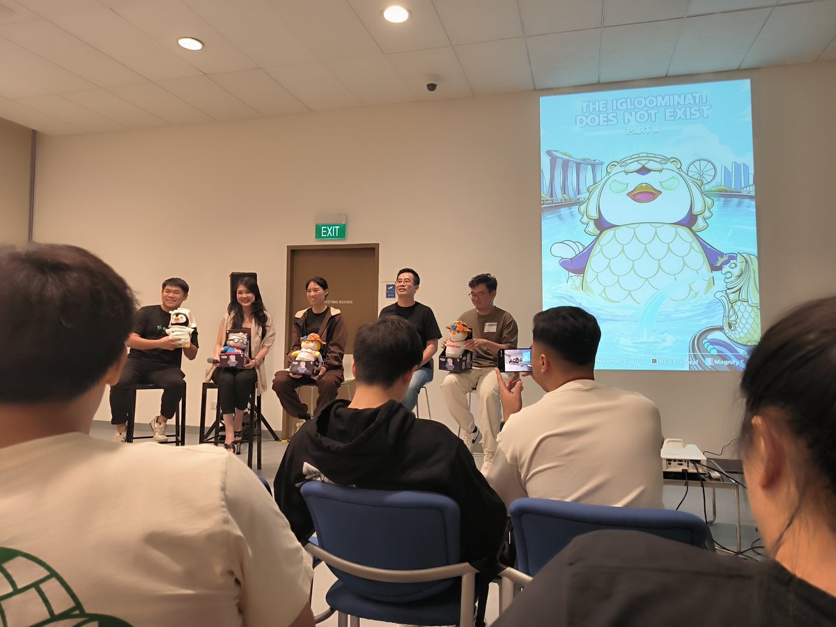 ngwillynn's tweet photo. Thanks @PudgyAsia @pudgypenguins for the invite man.. 🐧🐧🐧 

#pudgypenguins #TOKEN2049 https://t.co/tMS1qYQrlw