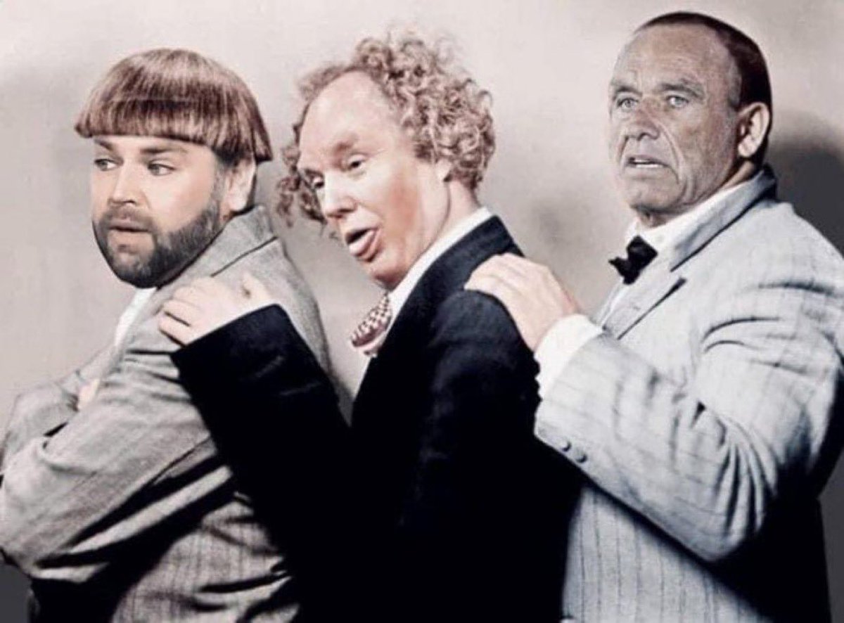 goRubenRuben's tweet photo. Oralè Resisters
We came with the following:
Trump Vance And the Worm; 
Minime Minors and Mo 
Look No Worms 🪱
#RedStooges #TexasRaidsLULAC #LookNoWorms #REDWORMS https://t.co/xUr9sUNNZS