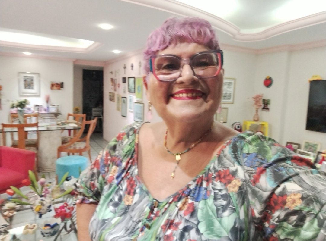 Saidinha pra uma missa, depois fui jantar com a cumadi 🌹❤️