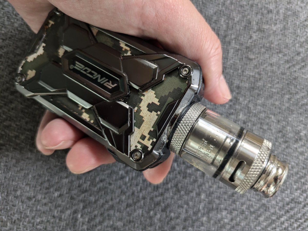 link_vape's tweet photo. おはようございます☁
朝晩はエアコンつけなくてもしのげる感じになってきた最近…
今日は焼き���の日らしいので肉でも食べて元気によろしくお願いします
(｀･ω･´)ゞ https://t.co/BRfjLQNOtr