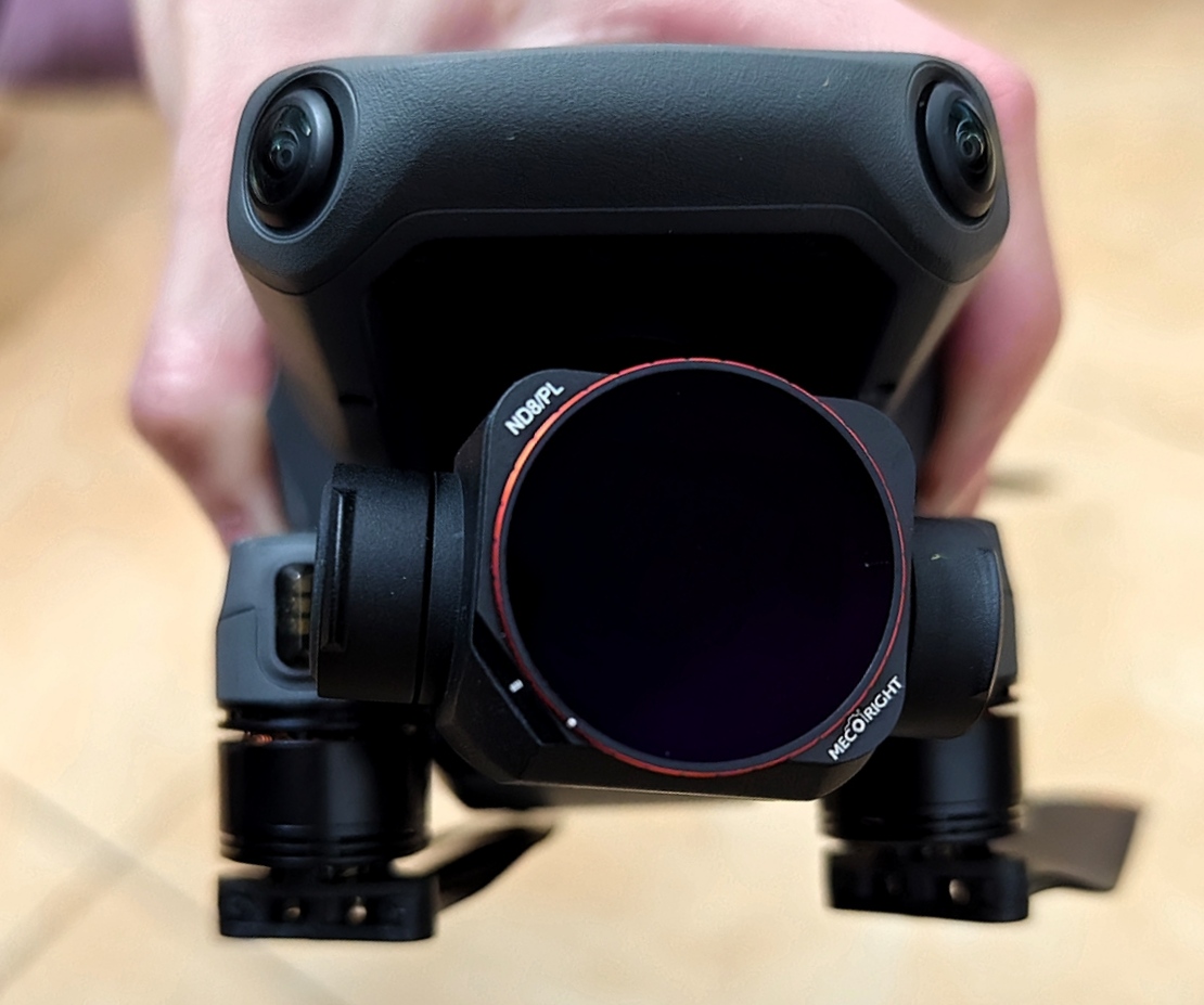 MecoRight's tweet image. Polarizing Neutral Density Filter
Using an ND+CPL two-in-one filter, photographers can achieve both neutral density and polarizing effects simultaneously, improving shooting efficiency and creative flexibility. 
#neutraldensityfilter #neutraldensityfilters #neutraldensityfilter4