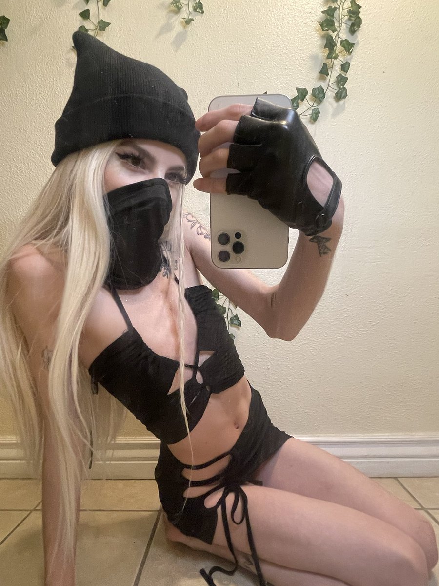 prttydeadly's tweet photo. https://t.co/Uunq6amdka