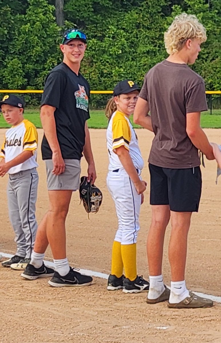 Joe Butts tweet media