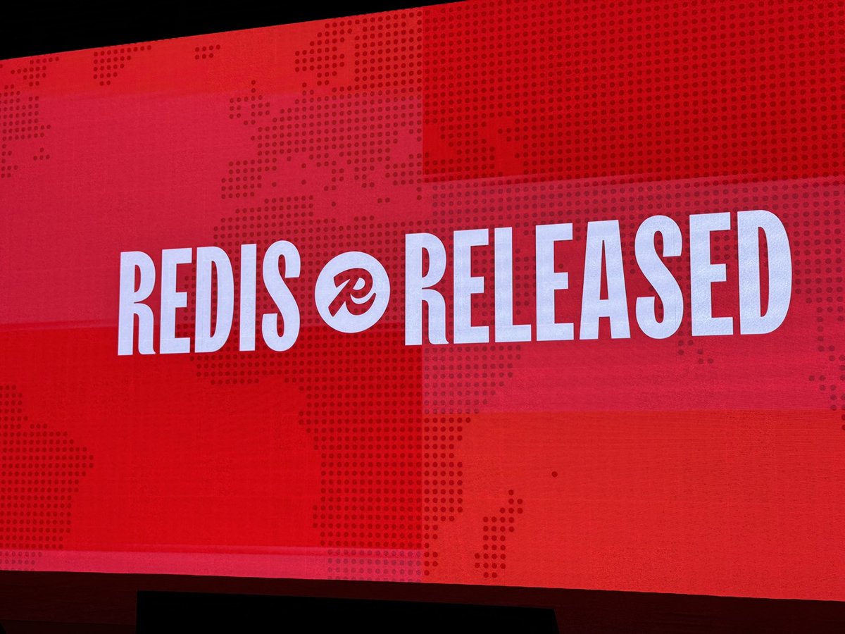 lahiruratnayaka's tweet image. Redis Released, just to begin in Singapore #redis  #redisreleased #singapore #tech