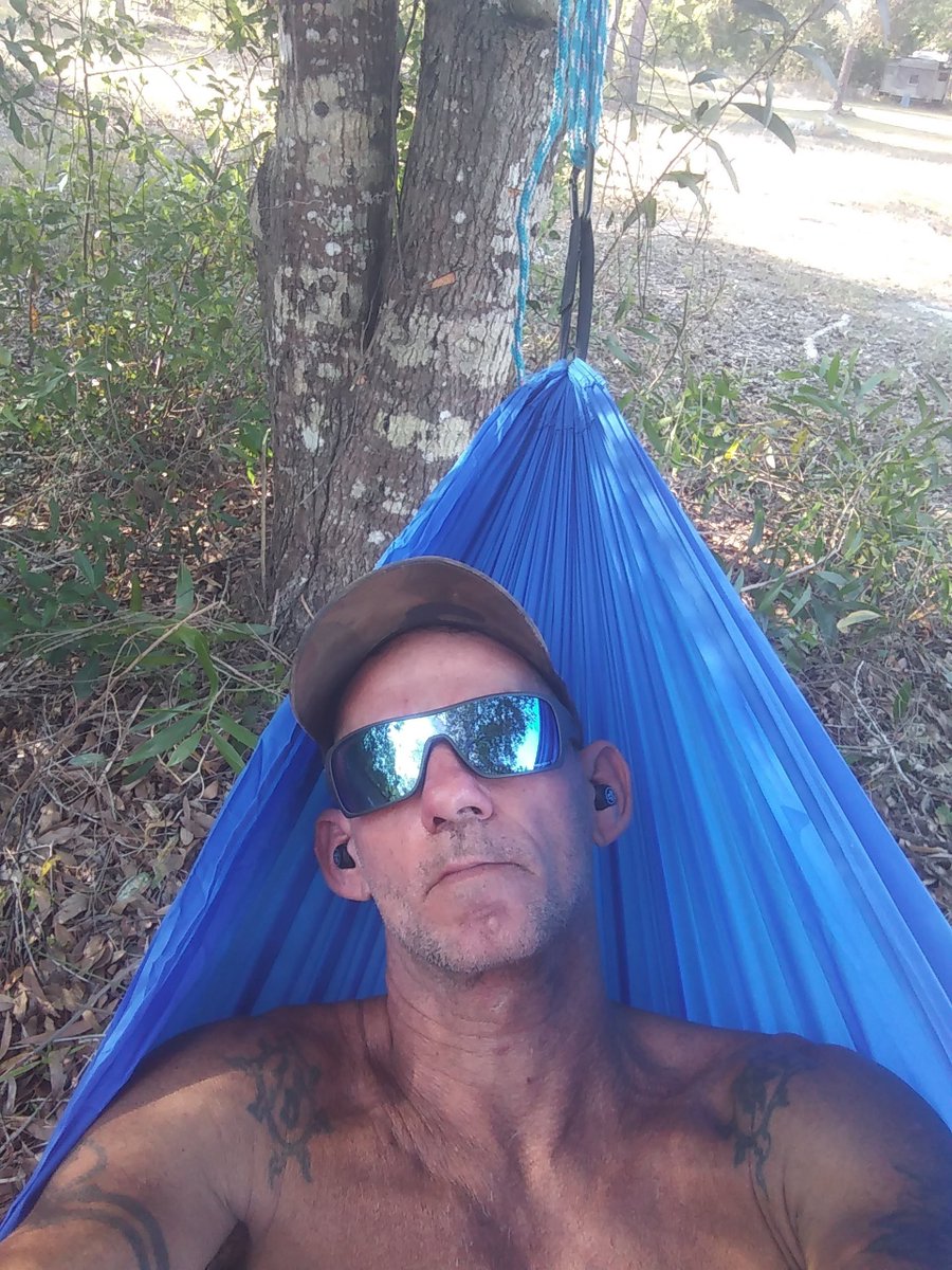 AdamMoore175984's tweet photo. Sometimes you got to just relax https://t.co/VjYes0uFOd