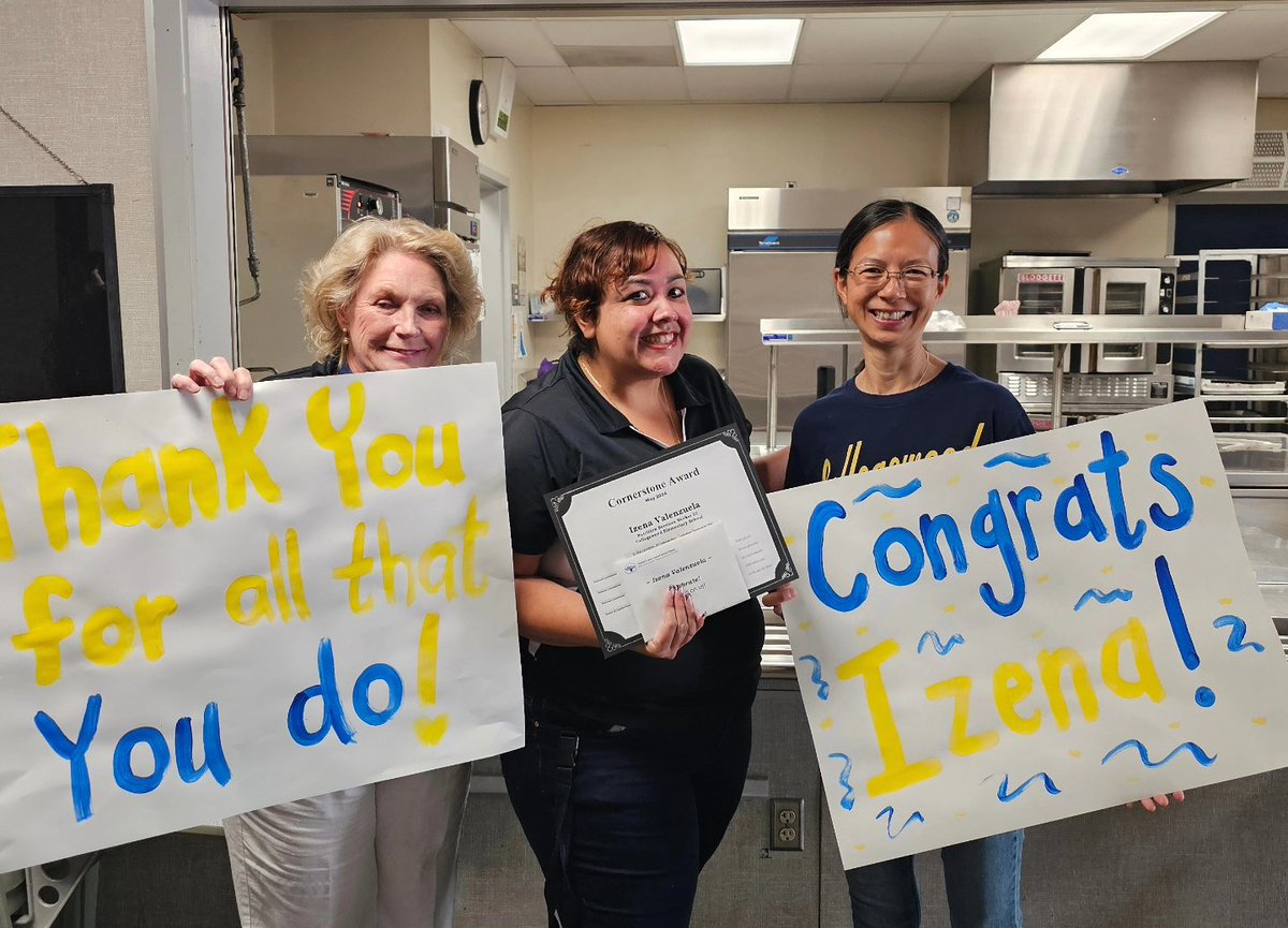 collegewood_el's tweet photo. A great thing happened today. Ms. Izena was awarded the Cornerstone Award! She was nominated by her peers for being an amazing leader and providing kids with great service. She greets kids with a smile everyday in the cafeteria.  #cornerstoneaward #everyonehasastory📚 https://t.co/C2eJ3kYAaL