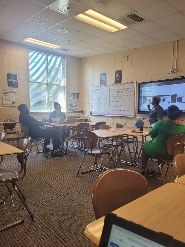 Tamoco Hill tweet media