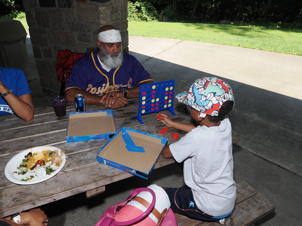 EpsilonQues's tweet image. On August 10th, the Corridor Cookout brought all the brothers together in a powerful display of unity and fellowship. Behold, how good and how pleasant it is for brothers to dwell together in unity! - Psalm 133:1

#Epsilon #EpsilonChapter
#OmegaPsiPhi #5thCorridor
#CorridorV