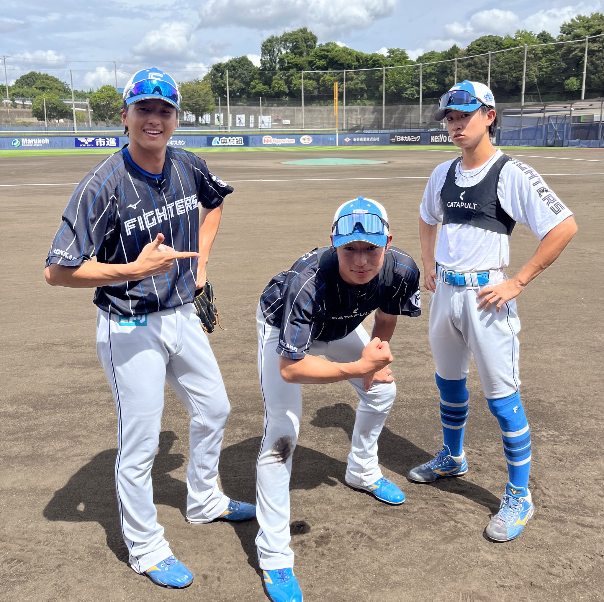 北海道日本ハムファイターズ　鎌ケ谷　2軍　スタジャン　野球 スタジアムジャンパー 北海道日本ハムファイターズ 鎌ケ谷 2軍 スタジャン スタジアム