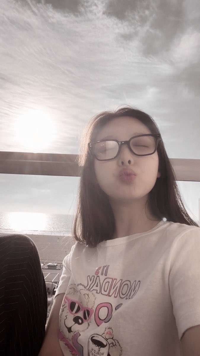 ͏͏͏͏͏͏⠀             

              LUMIERE.⠀ POSTED ! ✧
              ◴ August 29, 2024
              ⌕ Morong, Bataan

 ↳ ❝ Perks of being a resort owner. You get to enjoy this view everyday while having your coffee. Good morning! ❞
͏͏͏͏͏͏⠀             
͏͏͏͏͏͏⠀