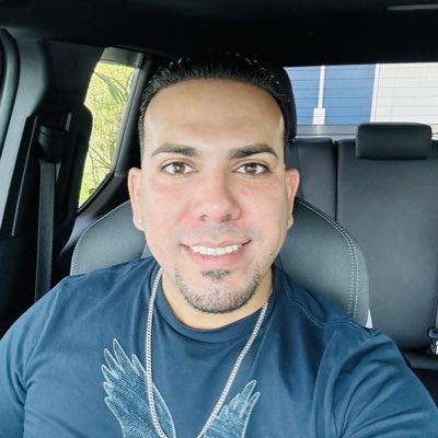 Melvin_Mieles's tweet photo. #NuevaFotoDePerfil https://t.co/jZjF9u6ZGc