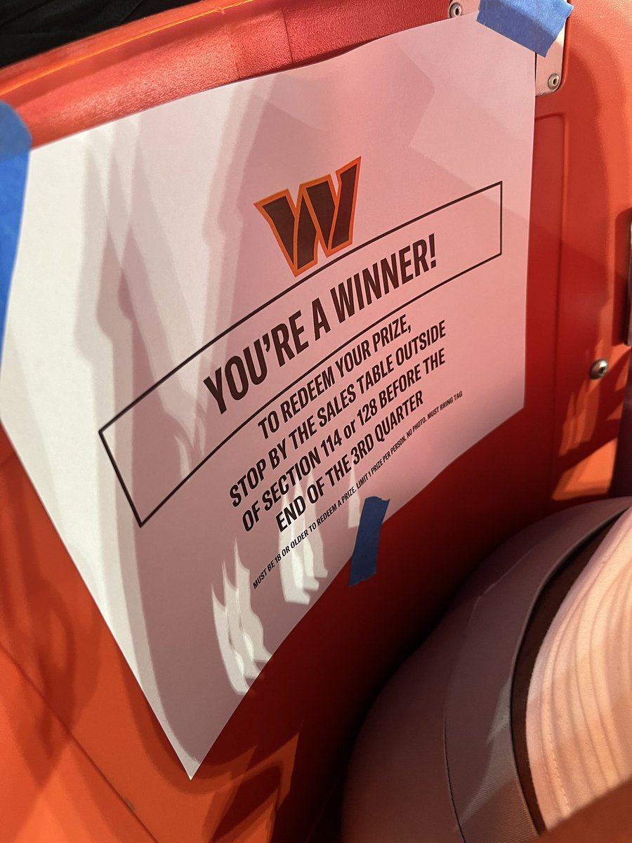 stackzboyy's tweet image. Recap of our football date 🏟️💕