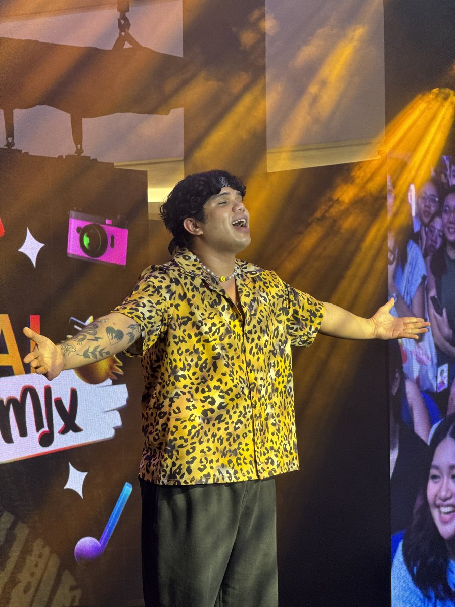 SunStarDavao's tweet image. Dionela’s performance at #realmeFanFest2024 ay 🎶Tila sining sa museong di naluluma🎶 😍

On Wednesday afternoon, @realmephilippines treated fans with a free mini concert dubbed as #realmix. The fan fest also highlighted the launch of the brand new #realme13ProSeries5G! 🎉