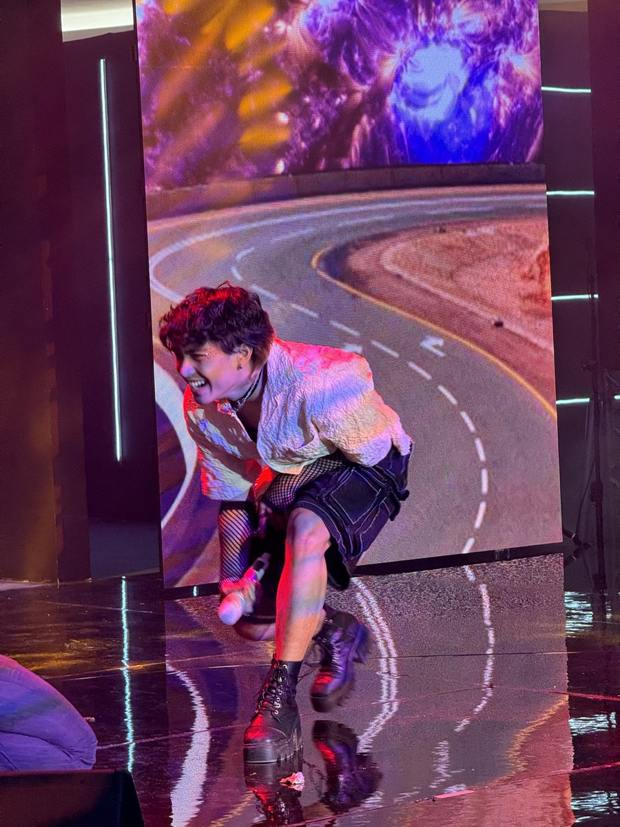 SunStarDavao's tweet image. And the crowd went wild when #CupOfJoe performed some of their hits songs during the #realmeFanFest2024 🎶

On Wednesday, @realmephilippines treated fans with a free mini concert dubbed as #realmix. The fan fest also highlighted the launch of the brand new #realme13ProSeries5G!