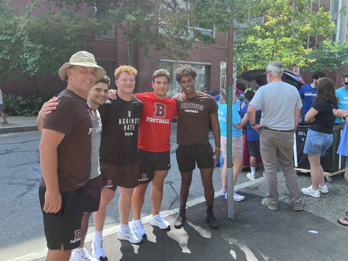 Brown Bears Football tweet media