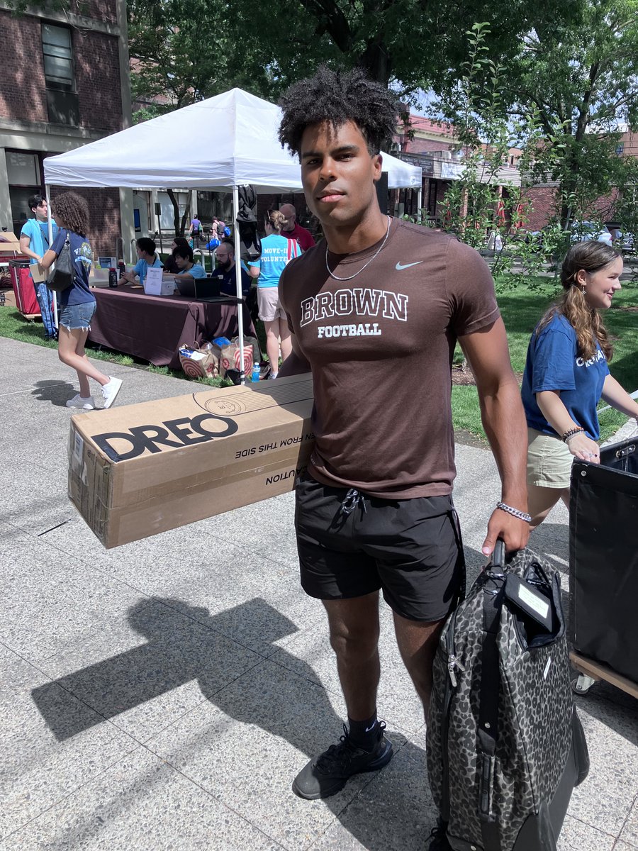 Brown Bears Football tweet media