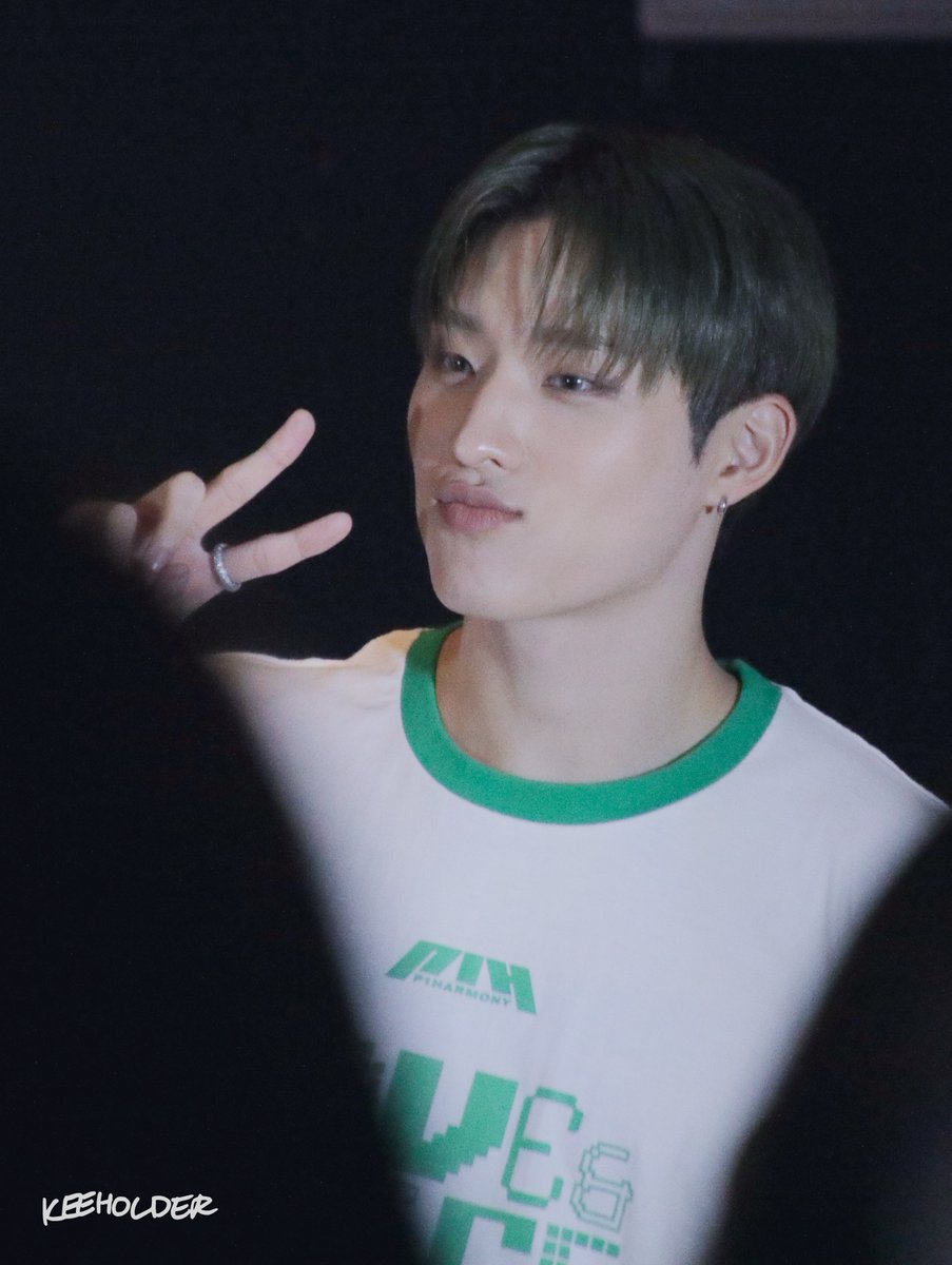 keeholder's tweet photo. 240828 제프투어 오사카 #기호 https://t.co/c5d38htnMS
