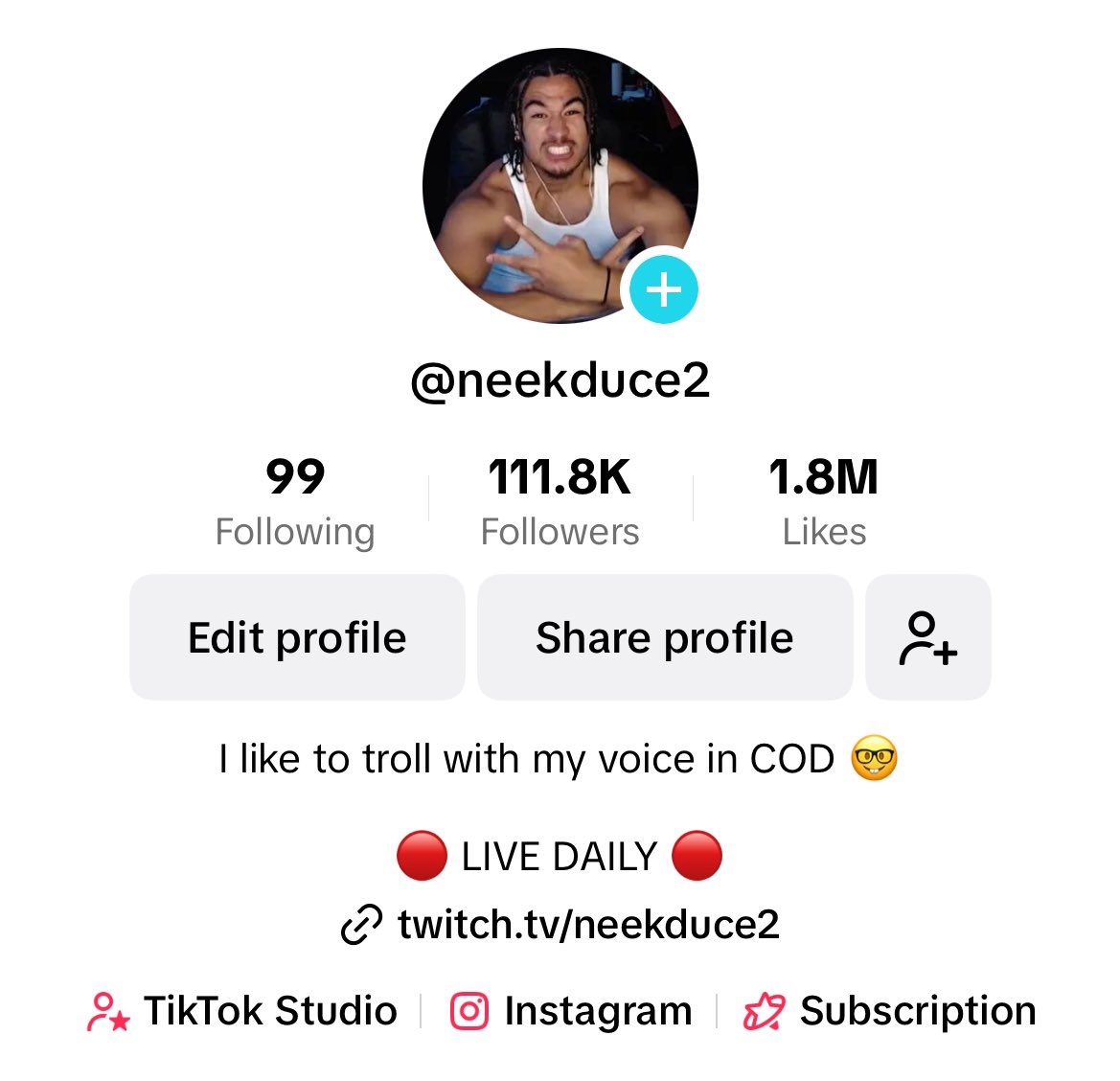 neekduce2's tweet image. We been grinding crazy but a lot more work to do. 100k on IG coming soon!