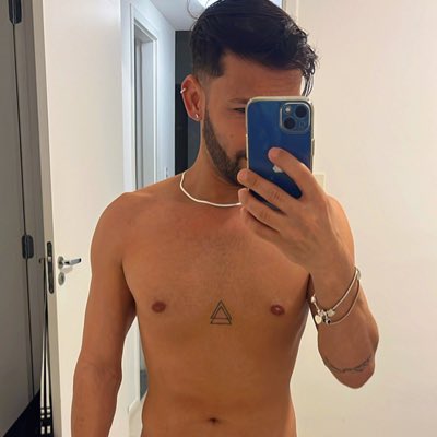 Geovannyssa_'s tweet photo. #NovaFotoDePerfil https://t.co/lNAYVpoK4y