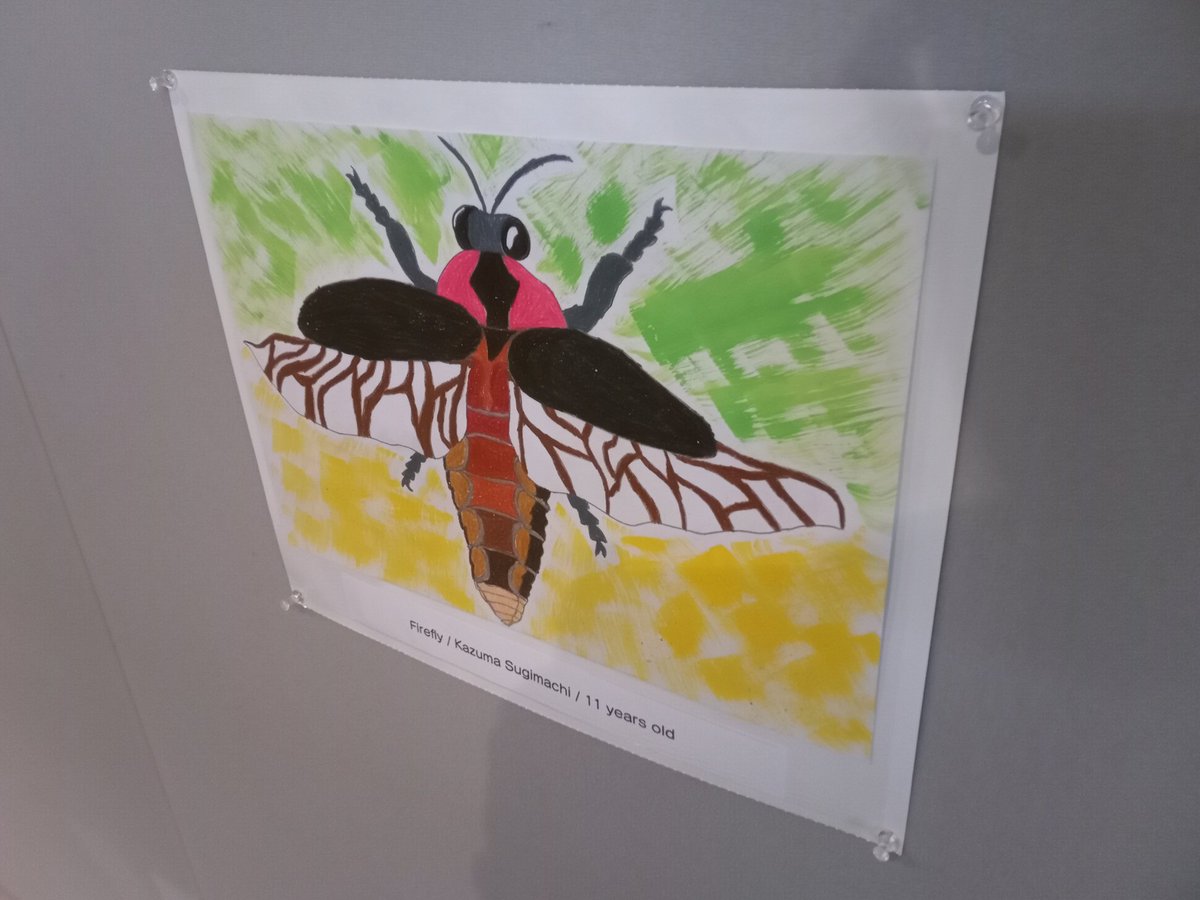 SS_Henriques's tweet photo. Many people use #AI to illustrate their slides #ICE24 with sometimes mixed and hilarious results (Is that a "trinocular"? To look at bees?).
Meanwhile the children's #EntomoArt was amazingly beautiful and realistic! My point - let's get them to illustrate our slides 👍 https://t.co/FbTtk7D62E