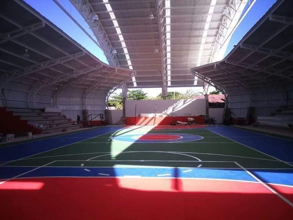 tecnosas's tweet photo. Cubierta en teja termo-acústica Informes 3136066046. Tejas UPVC, metálica , policarbonato, traslucidas, standing seam, sándwich. son de alta eficiencia y buen desempeño en cubiertas planas y curvas. https://t.co/jINZNgUgJM