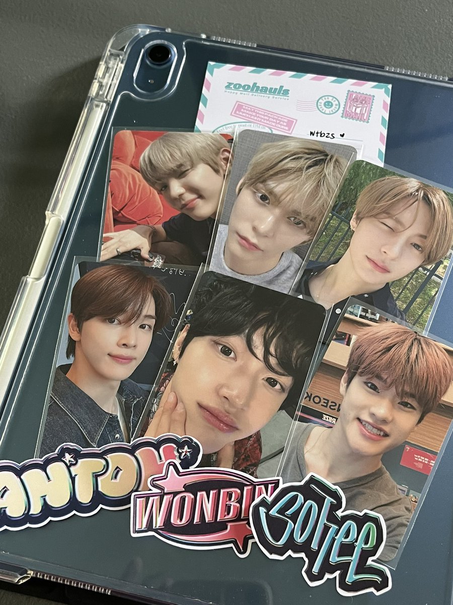 wtbzs's tweet photo. my riize manila pcs finally arrived! thank you @zoohauls 💘 #zooperthanks https://t.co/Mn7fszpECr
