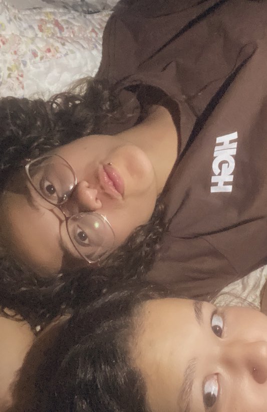 2 meses de amor e ódio, eu te amo minha gata 🥰 tá linda na foto em 🤫