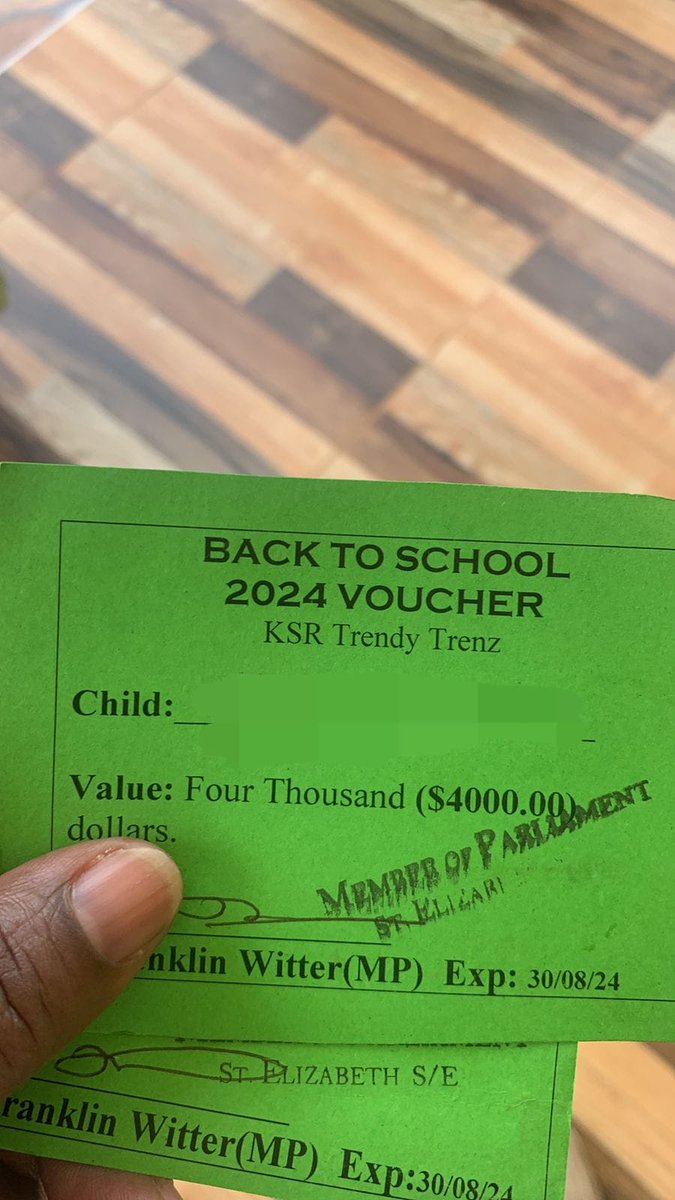 normannscottjp's tweet photo. Shame on you, Member of Parliament for South East St. Elizabeth Frank Witter‼️
Distributing back to school voucher in political partisan manor ‼️ I beg to call the attention of the media.  Don't worry, SESE HELP IS ON THE WAY‼️📌🙏🇯🇲 #helpisontheway https://t.co/VbIZ5TNHS2