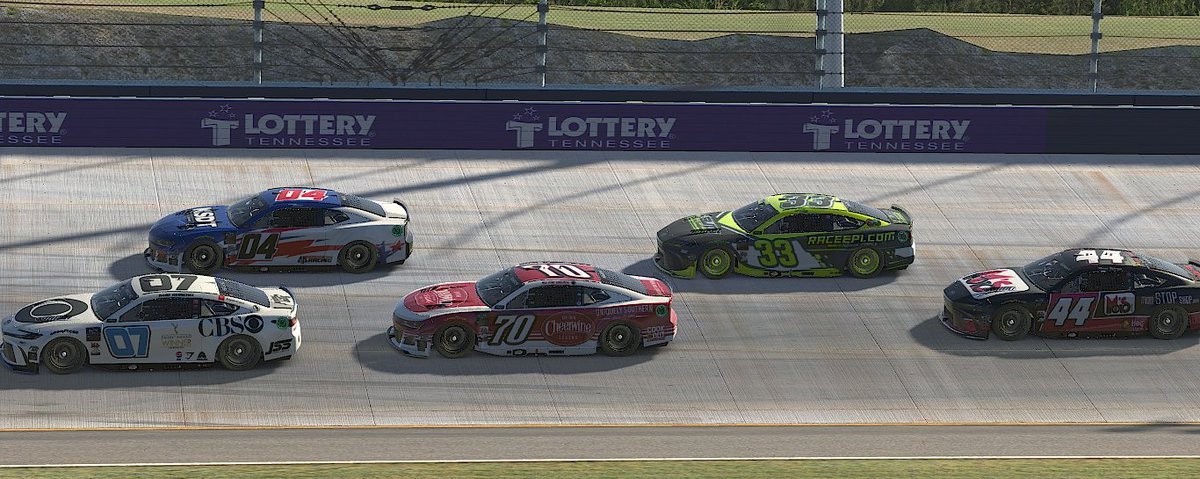 Have you heard the news? Davis is back and he's back on that long strategy with <a href="/UFLtweets/">UFL | Bristol 4/22</a>. Didn't quite work. 

P21 <a href="/CarlDavisWarren/">Davis Warren but the sim racing kind</a>