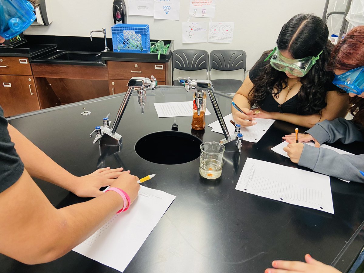MMaldonado_3's tweet photo. @ClintHSLions students performed a “Matter Practical” to compare/contrast matter’s properties &amp; the changes it undergoes using different experiments @ various stations💙🦁🤓. 
Lots of fun &amp; learning💪.

#WeAreClint #LionPride #STEM #YouMakeUsClint #ScienceIsFun #WeAreClintISD https://t.co/B5c7qJd3l9