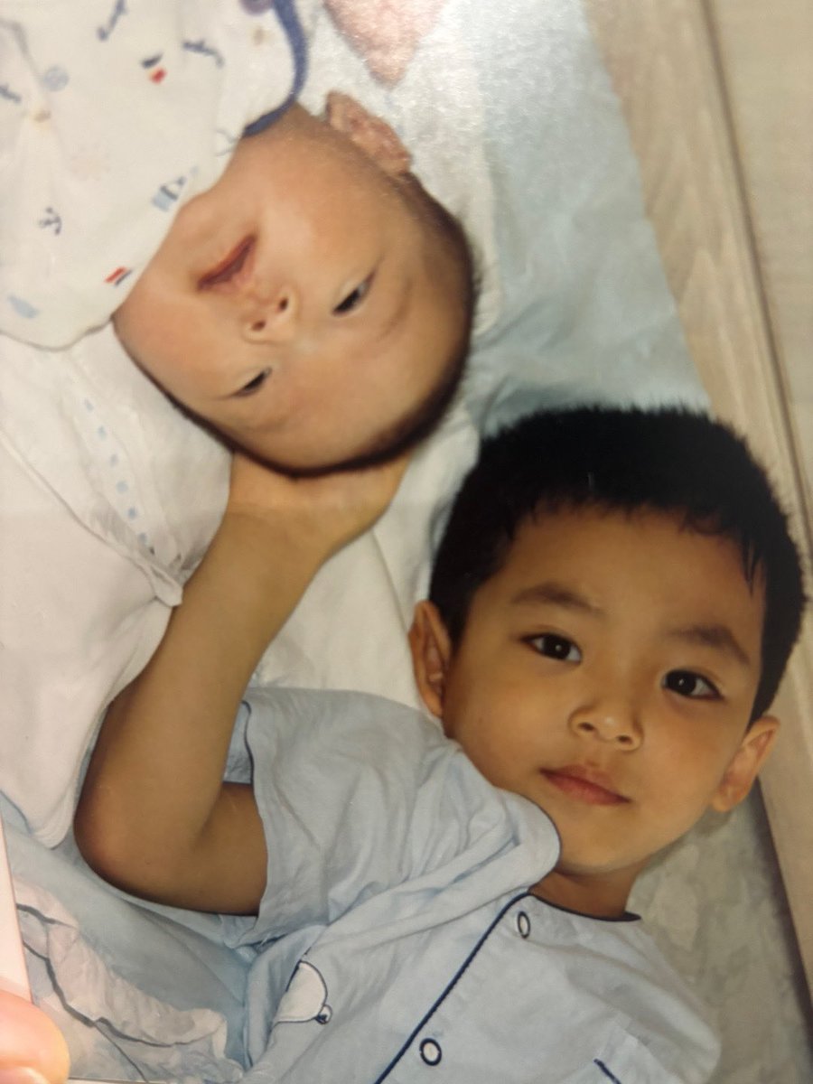 ohitspaghah_'s tweet photo. Help the differenceessssss https://t.co/aPjZJpXZbi