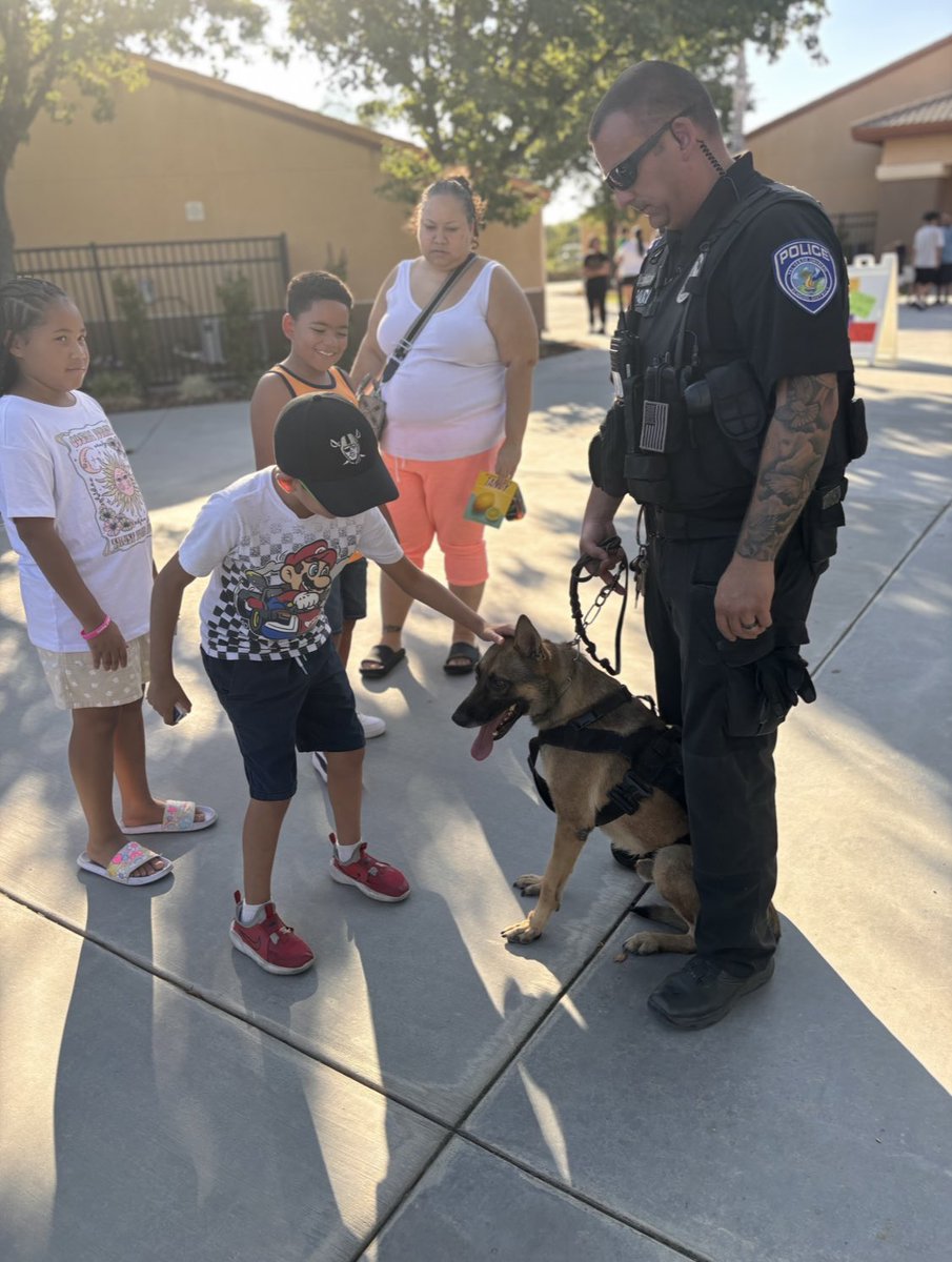 Had a great time at <a href="/FalconsAvalon/">Avalon Elementary</a> for Back to School Night! 🎉📚 #SchoolSpirit #BackToSchool🐾🚔 and made a bunch of new friends.