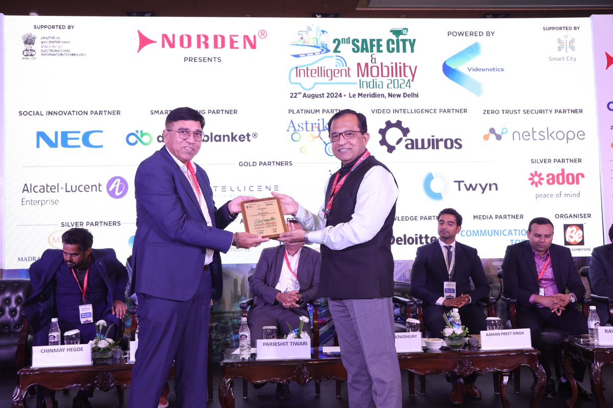 be_exhibitions's tweet photo. Mr. Bikas Jha, Vice President &amp; Head (Public Sector Sales), #Awiros gracing us with his presence during the 2nd #SafeCityandIntelligentMobilityIndia2024 held at New Delhi recently. It was indeed our pleasure to have him with us. 

Sir, Thank you once again!

@nec_india https://t.co/RorZoLlHRo