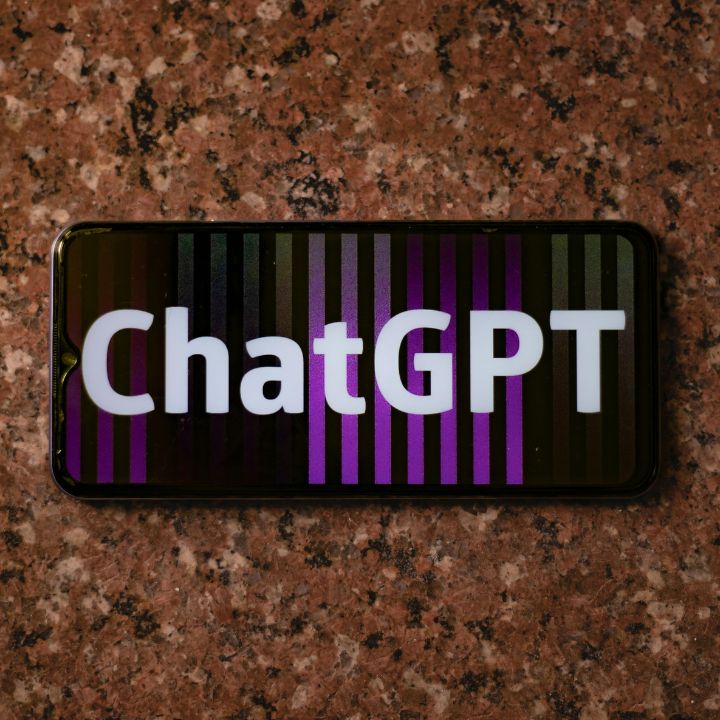 lovedadesign's tweet photo. How can ChatGPT improve your SEO? Learn 12 powerful methods today.

https://t.co/A5sj6VAwoY https://t.co/Nvv7Rv87uU