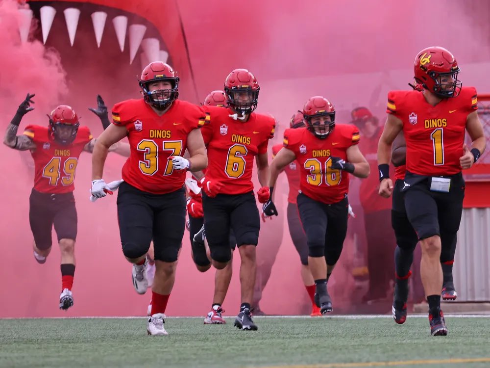 After a great call with <a href="/Coach_Sheahan/">Ryan Sheahan</a> I’m excited to announce that I have received my 2nd U-Sport scholarship offer to play for the University of Calgary. <a href="/Dinos_Football/">UCalgary Dinos Football 🏈</a>