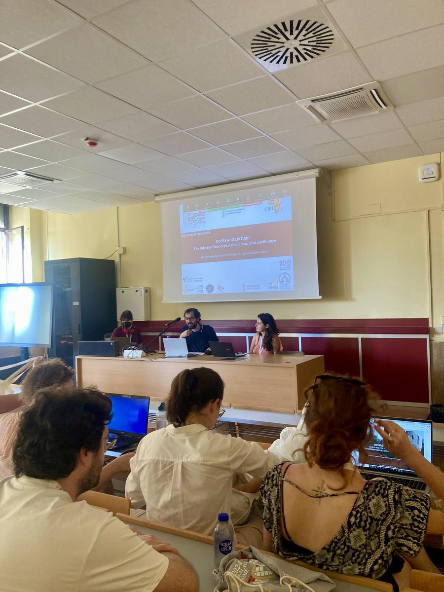 Daniela Rosso (@danielaerosso) on Twitter photo Starting our ochre session!! @EAAPaM <a href="/archaeologyEAA/">European Association of Archaeologists</a> #EAA2024 <a href="/GuilhemMauran/">Guilhem Mauran</a> <a href="/ArqueologiaUV/">Dpt. Prehistòria, Arqueologia i Història Antiga UV</a> Starting our ochre session!! @EAAPaM <a href="/archaeologyEAA/">European Association of Archaeologists</a> #EAA2024 <a href="/GuilhemMauran/">Guilhem Mauran</a> <a href="/ArqueologiaUV/">Dpt. Prehistòria, Arqueologia i Història Antiga UV</a>