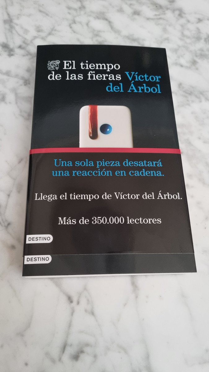 Allá voy, <a href="/Victordelarbol/">Victor del Arbol</a>. #ElTiempodelasFieras ha llegado 😍