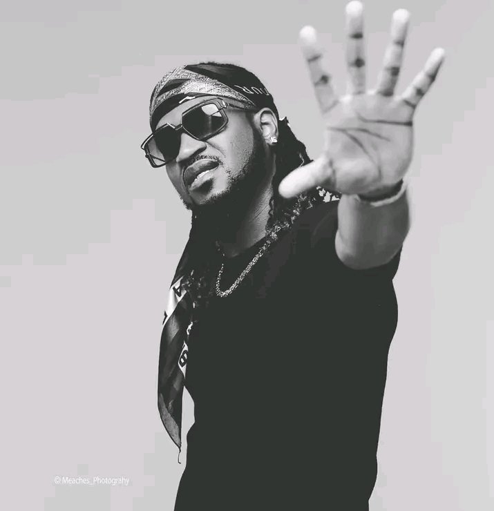 ADadinkai's tweet photo. 5G trends, we coming!

#cantbesavedalbum 
#maccasio https://t.co/pceuk9aEX2