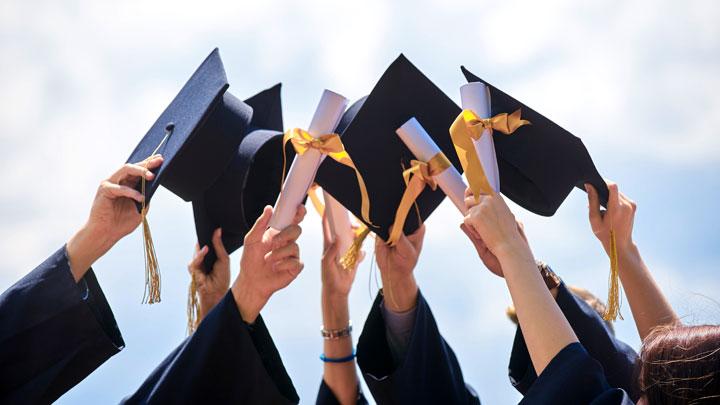 7 Manfaat Menggunakan Jasa Konsultan Pendidikan Luar Negeri: JAKARTA – Sukses meraih studi atau pendidikan di luar negeri adalah impian bagi banyak orang. Namun, proses persiapan yang rumit sering kali menjadi kendala bagi calon pelajar. Inilah mengapa… dlvr.it/TCWM6M