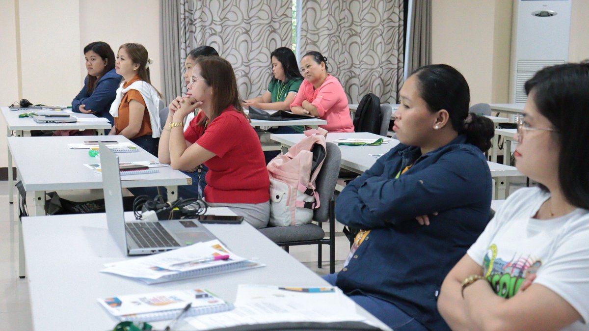 ATIEVisayas's tweet image. IN PHOTOS: Training on Impactful Designs for Effective Agri-KPs (IDEA) will occur at ATI-RTC 8 on August 27-29, 2024. Participants in the training include representatives of various LGU FITS centers in the region.

#ishareknowledge #ATIiNspire #atiEasternVisayas #ATILEADS