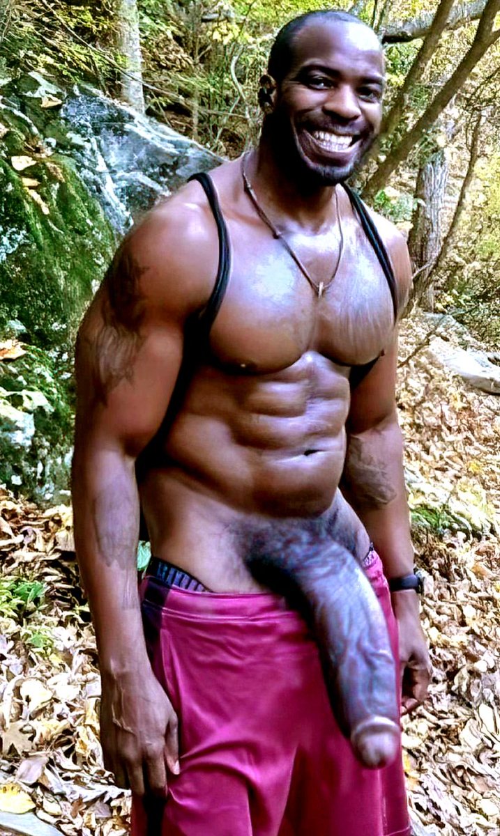 MaxyALPHA's tweet photo. ♠️📏🥒🫐🍆💦💦👅🔥🖤 https://t.co/2YMdatbo8X