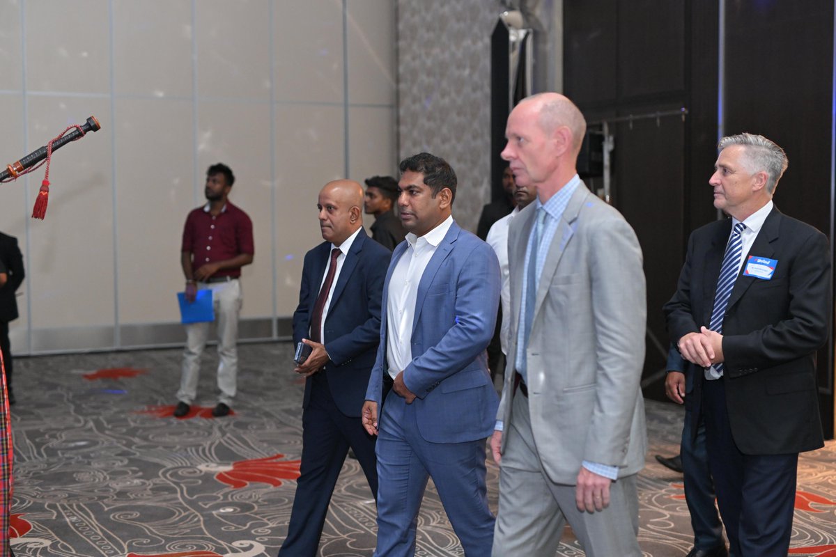 AusHCSriLanka's tweet photo. Great to see 🇦🇺 company United Petroleum launch in #SriLanka. They will operate 150 existing fuel stations and have the rights to build 50 more. Looking forward to seeing how this improves competition and innovation in the fuel market! (1/2) https://t.co/YaJUNJNSMA